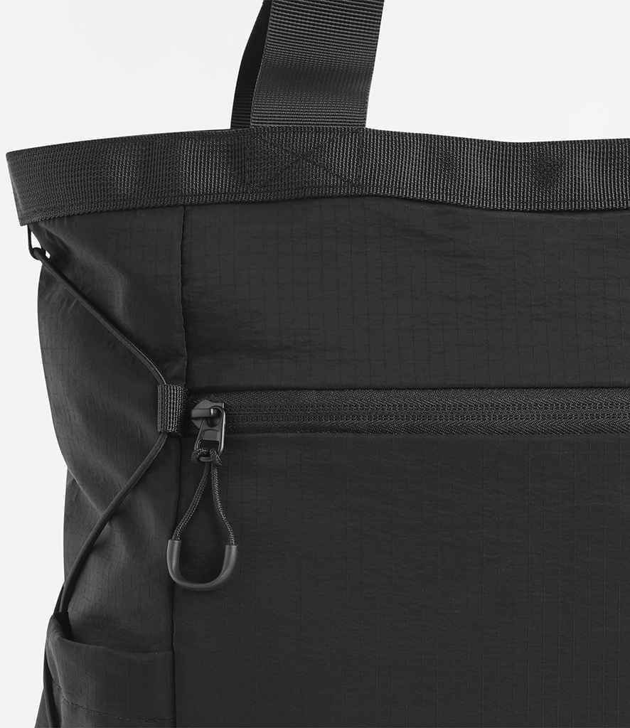 Quadra UrbanShift Tote Bag