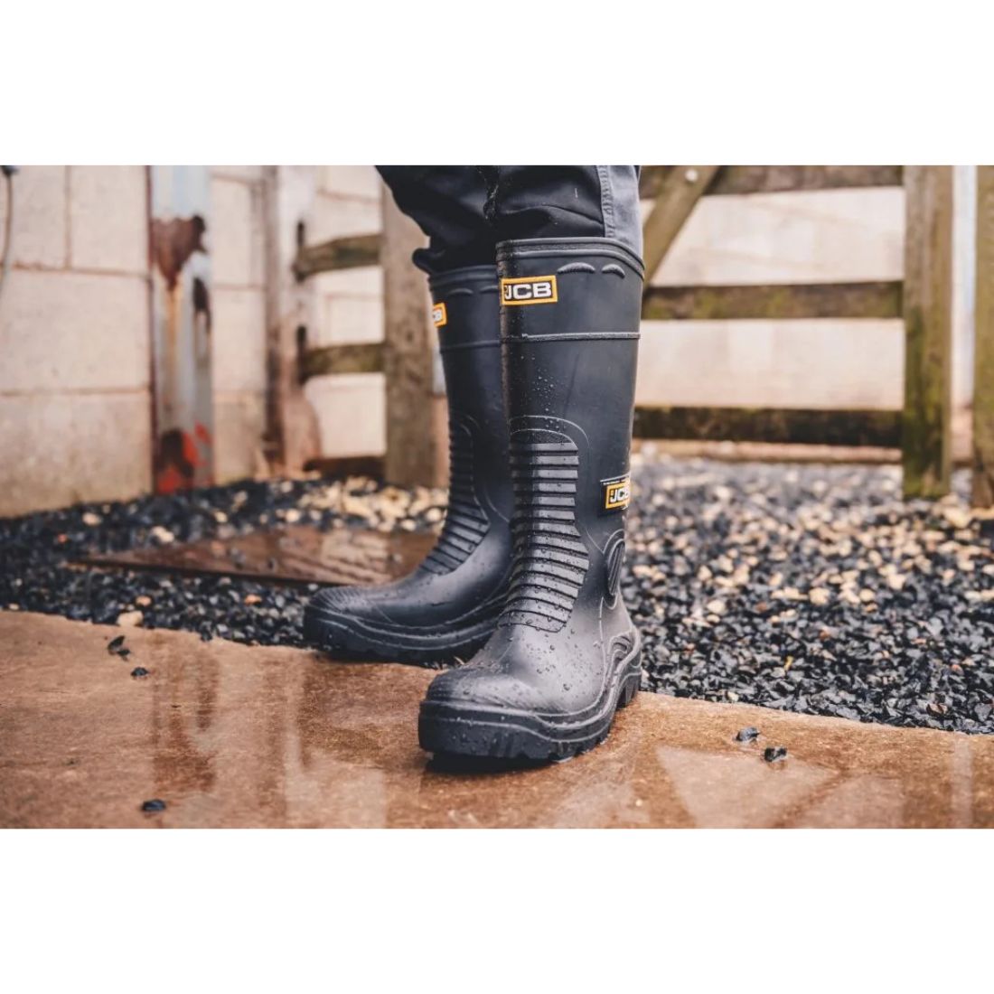 JCB HYDROMASTER BLACK WELLINGTON